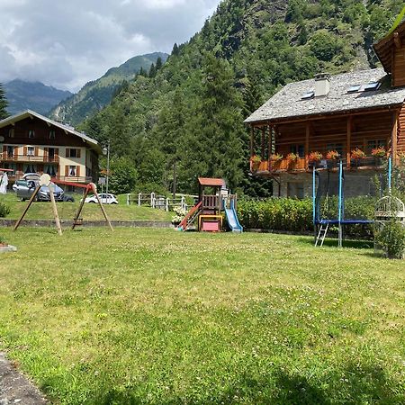 L'Aria Di Casa Bed & Breakfast Alagna Valsesia Luaran gambar