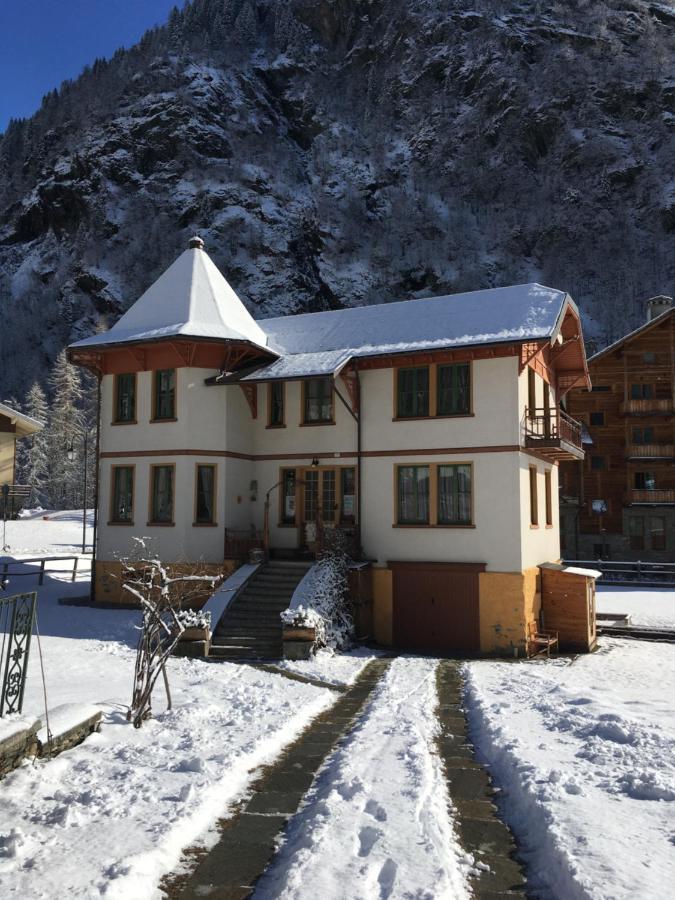 L'Aria Di Casa Bed & Breakfast Alagna Valsesia Luaran gambar