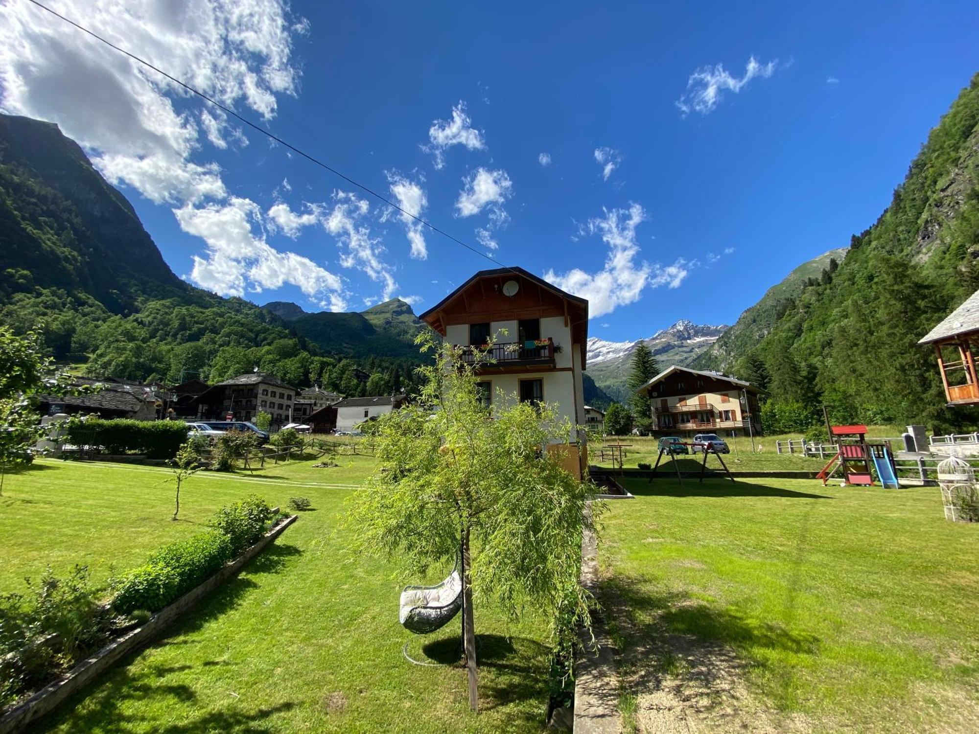 L'Aria Di Casa Bed & Breakfast Alagna Valsesia Luaran gambar