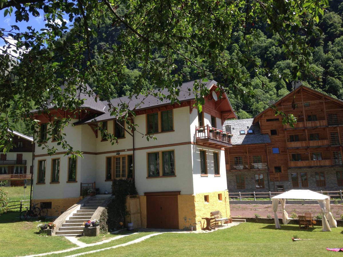 L'Aria Di Casa Bed & Breakfast Alagna Valsesia Luaran gambar