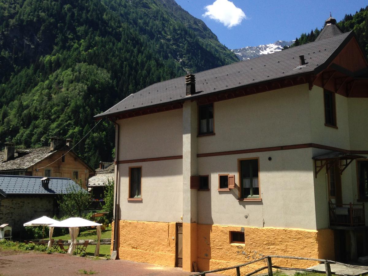 L'Aria Di Casa Bed & Breakfast Alagna Valsesia Luaran gambar